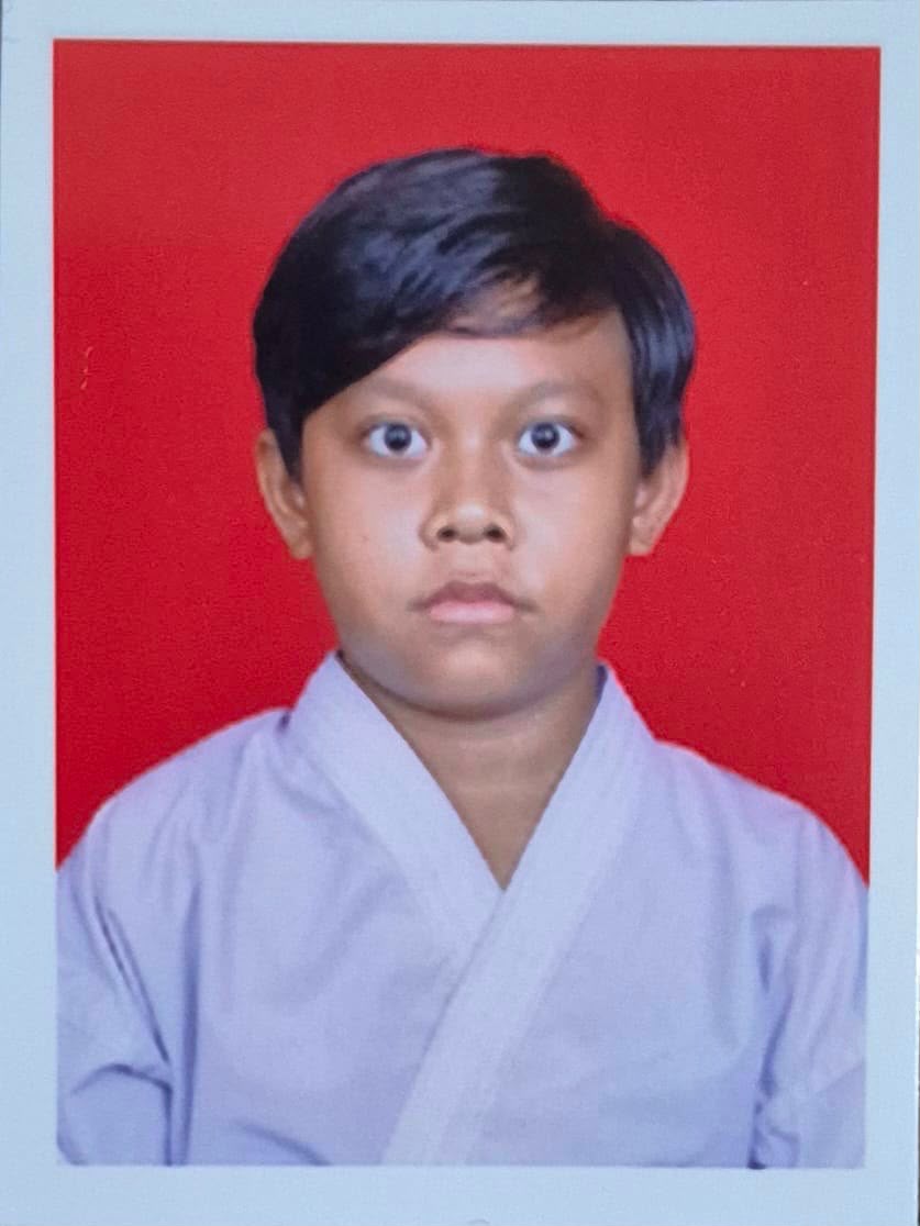 I GEDE MADE  TAKA HUMAYUN ADEE KARAN 