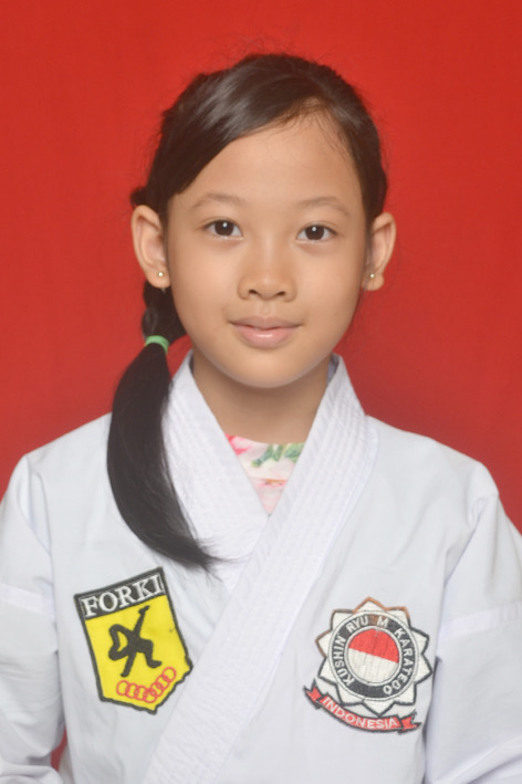 PUTU AYU ALISHA MAHARANI 