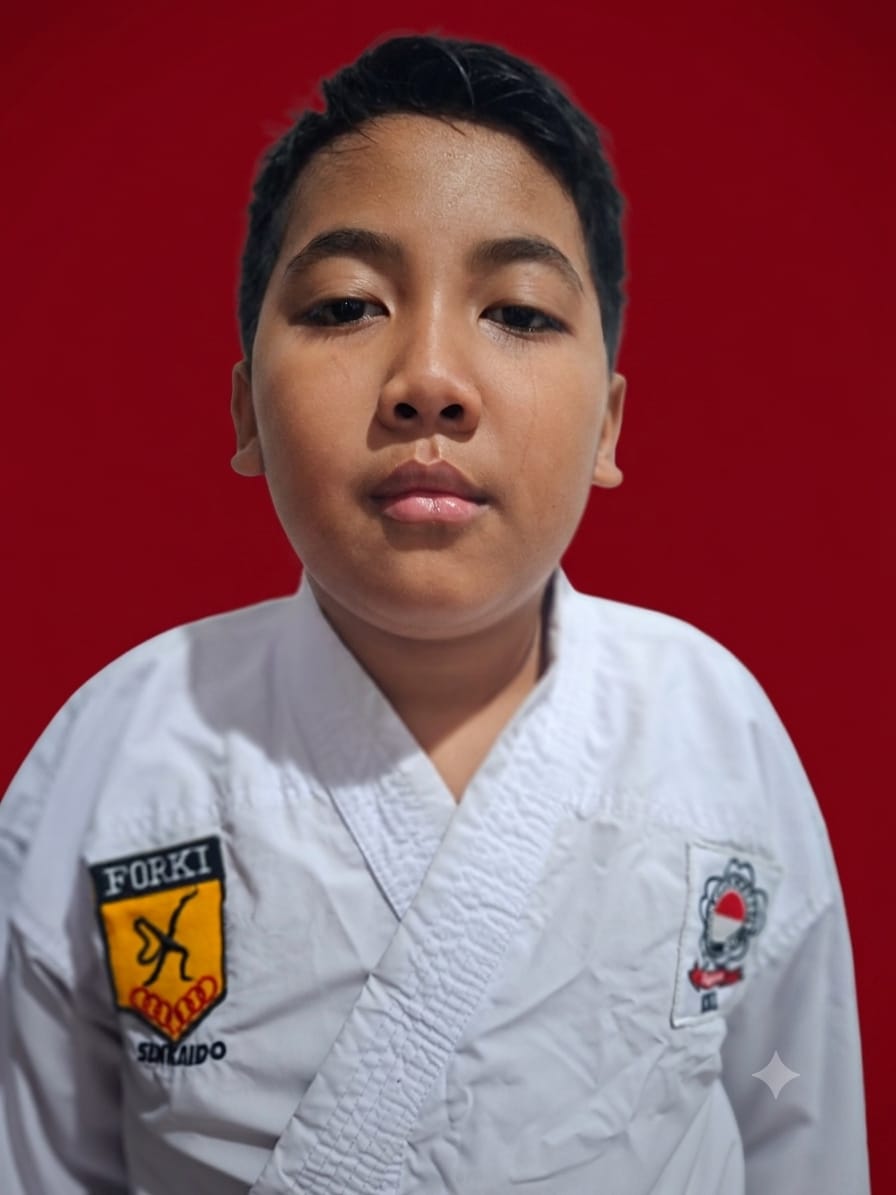 KADEK KENJI RADITYA PUTRA KHARISMA 